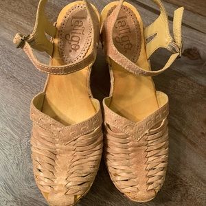 Latigo Women’s Clogs 6.5